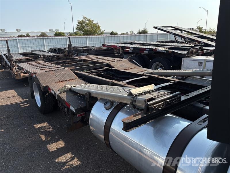 Freightliner Cascadia 113 Camiones portacoches