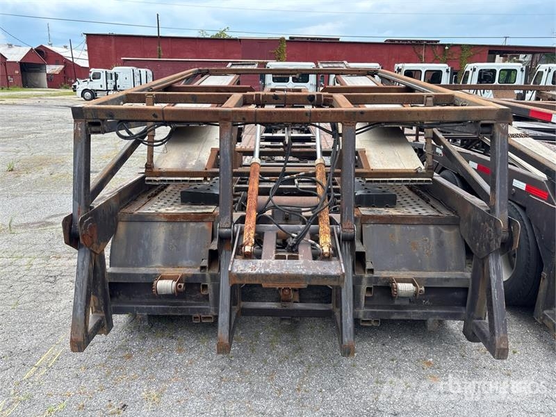 Freightliner Cascadia 113 4x2 Car Carrier Truck Vehicle transporters