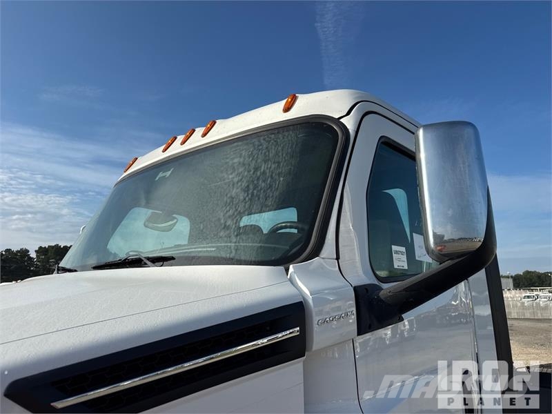 Freightliner Cascadia 126 Vlačilci