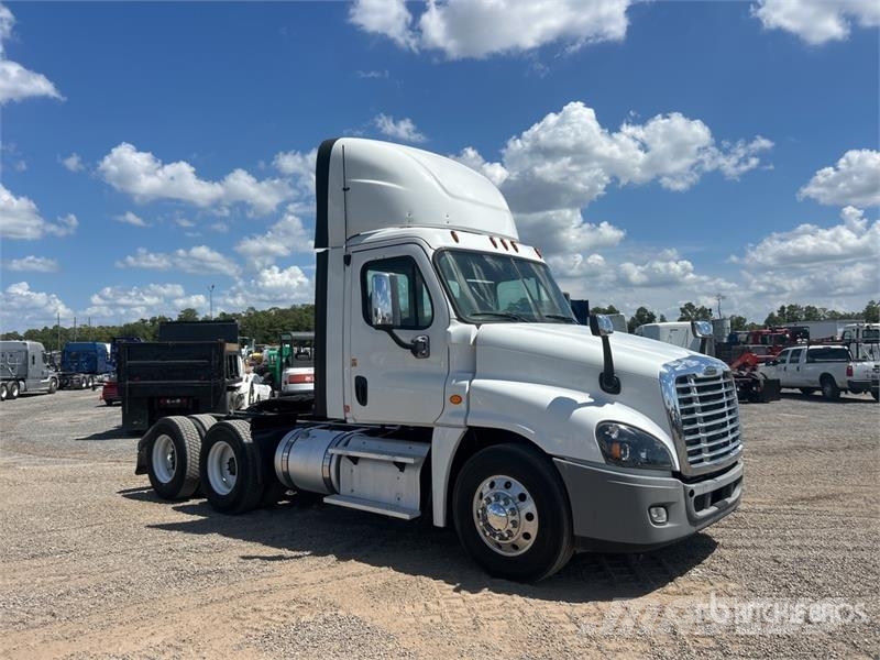 Freightliner Cascadia 125 Седельные тягачи