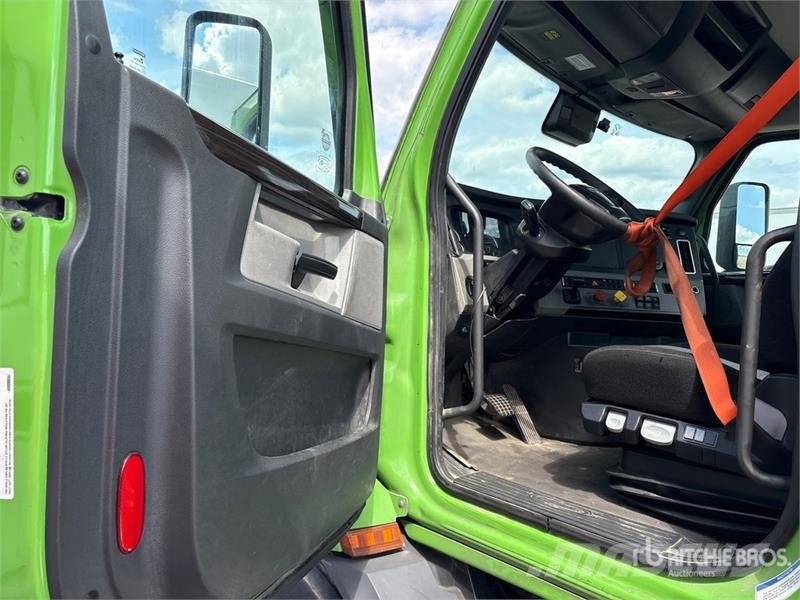 Freightliner Cascadia 116 Tracteur routier