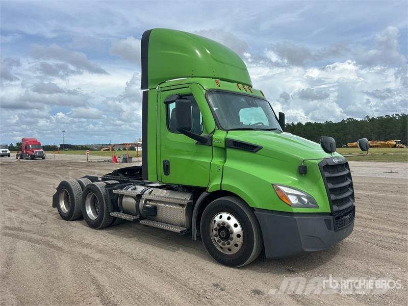 Freightliner Cascadia 116 Vlačilci