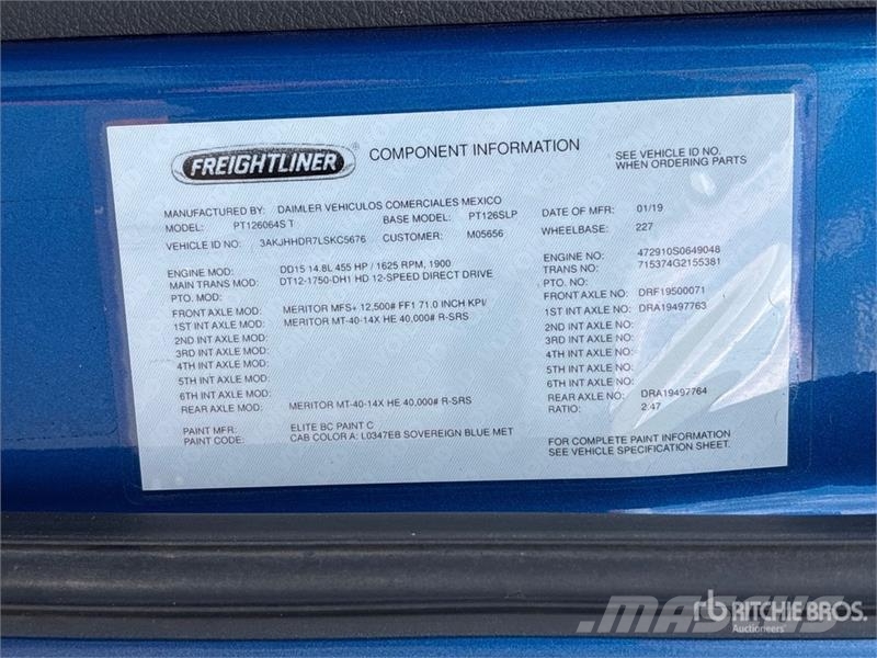 Freightliner Cascadia 126 6x4 T/A Sleeper Truck Tractor (Inoper Τράκτορες