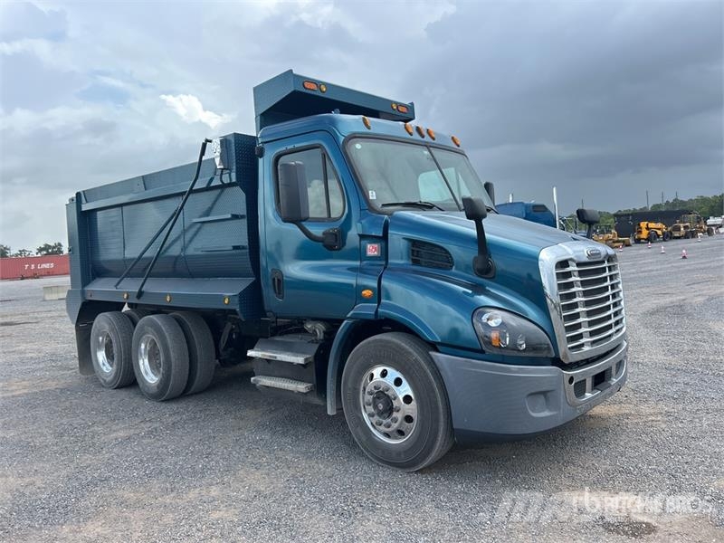 Freightliner Cascadia 113 Camion benne