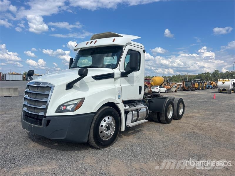 Freightliner Cascadia 126 Dragbilar