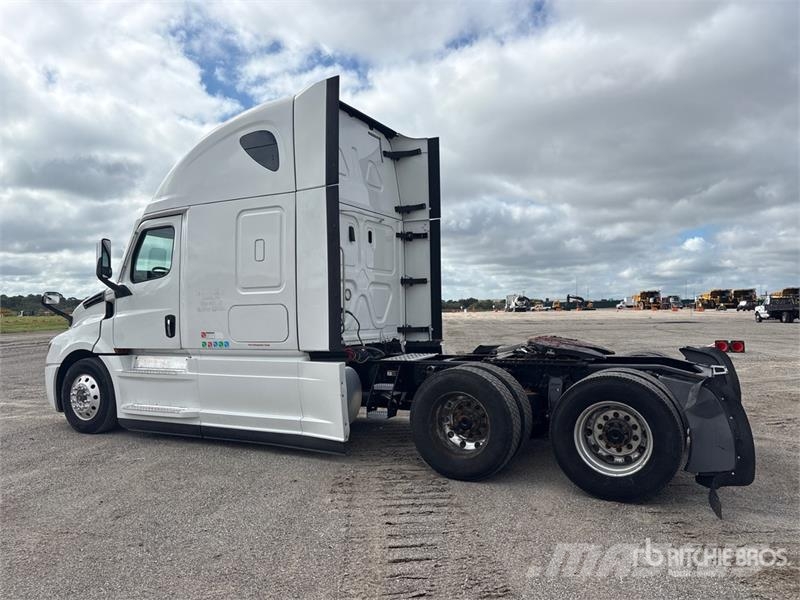 Freightliner Cascadia 126 Влекачи