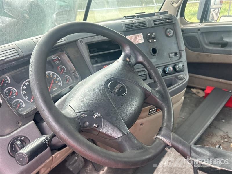 Freightliner Cascadia 125 Nyergesvontatók