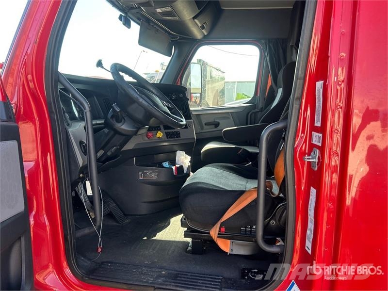 Freightliner Cascadia 126 Cavalos mecânicos