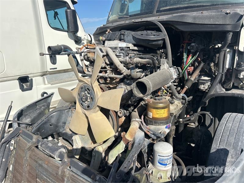 Freightliner Cascadia 125 6x4 T/A Sleeper Truck Tractor (Inoper Nyergesvontatók