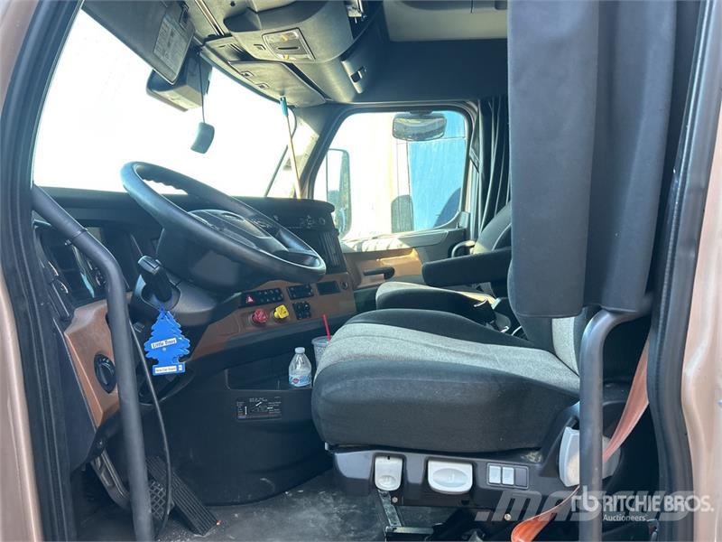 Freightliner Cascadia 126 Motrici e Trattori Stradali