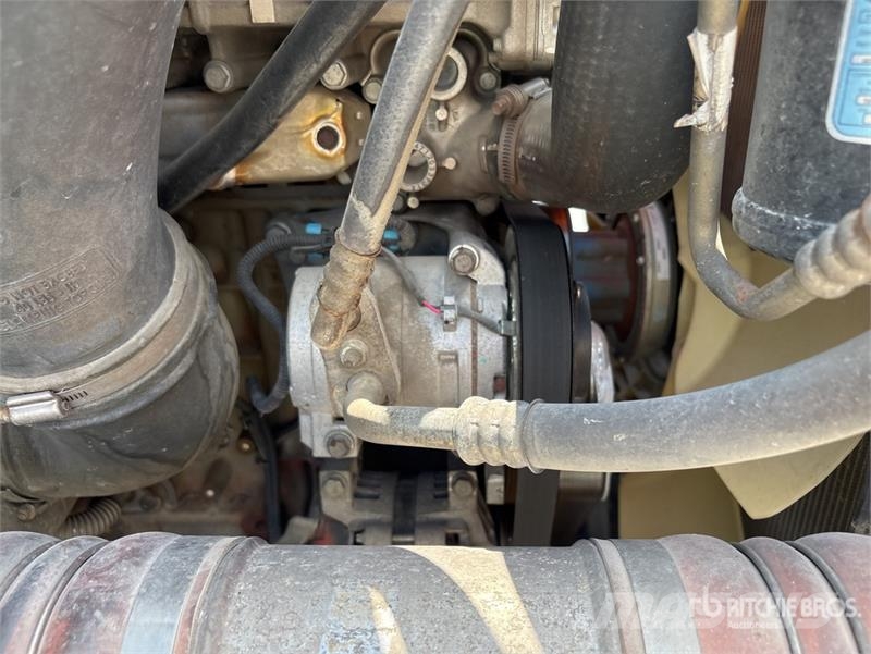 Freightliner Cascadia 113 Camiones portacoches