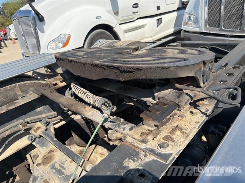 Freightliner Cascadia 125 Седельные тягачи