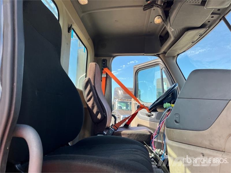 Freightliner Cascadia 113 Седельные тягачи