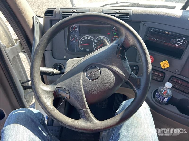 Freightliner Cascadia 125 Sattelzugmaschinen