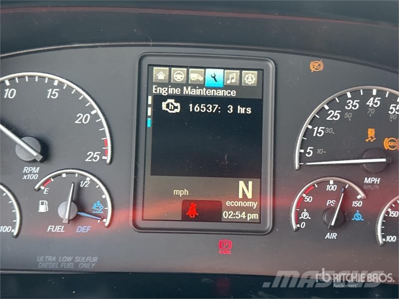 Freightliner Cascadia 126 Vlačilci