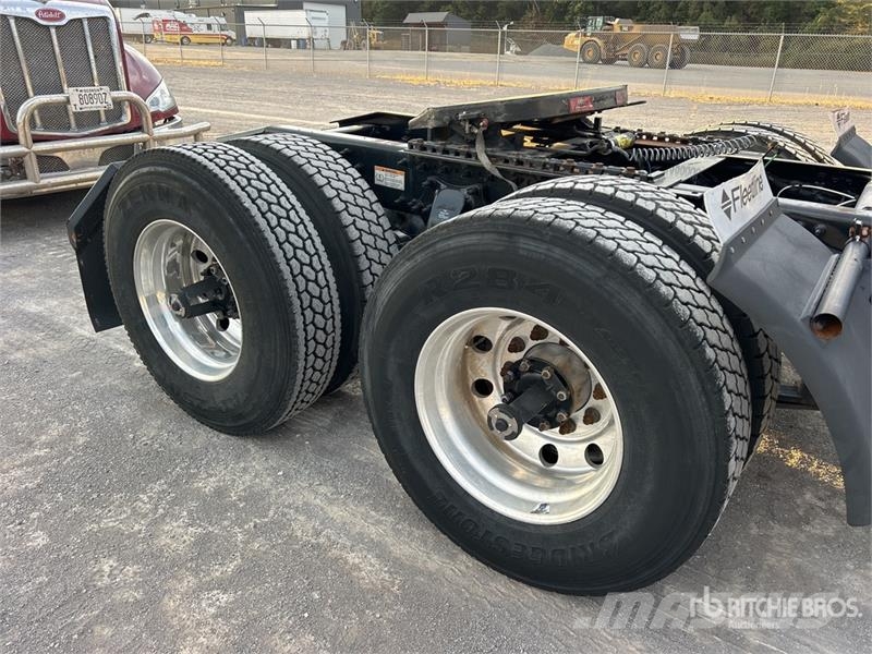 Freightliner Cascadia 113 Camiones tractor