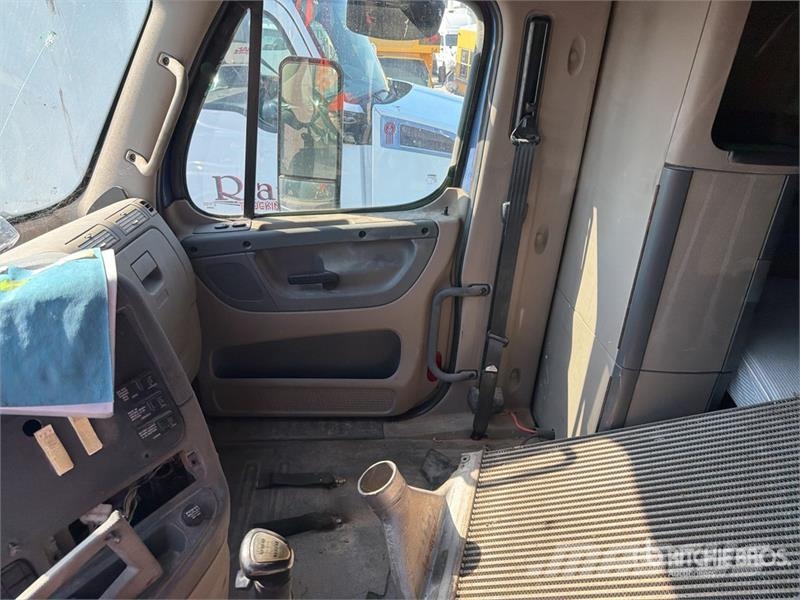 Freightliner Cascadia 125 Тягачі