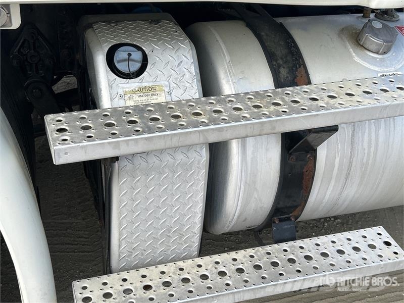 Freightliner Cascadia 113 Седельные тягачи