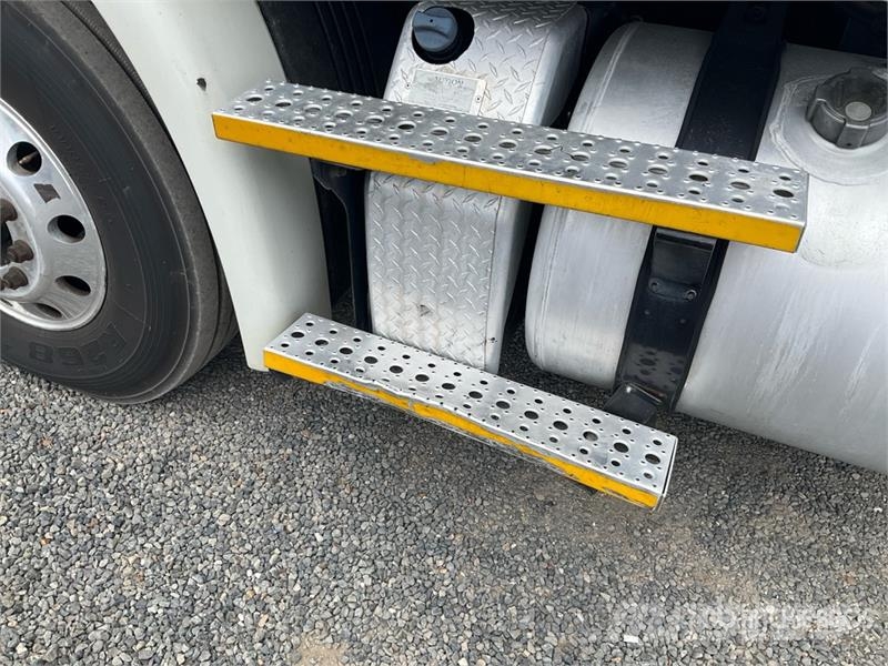 Freightliner Cascadia 113 Çekiciler