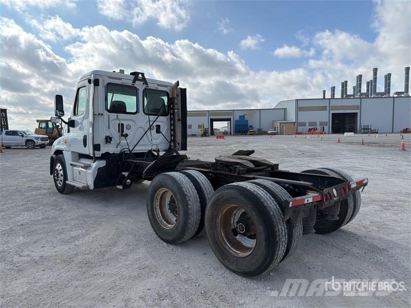 Freightliner Cascadia 125 Cabezas tractoras