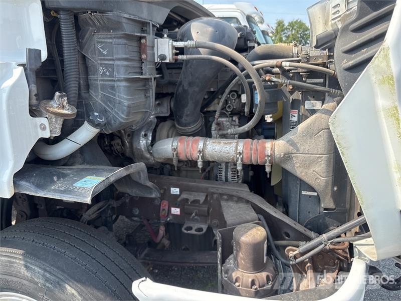 Freightliner Cascadia 113 Camiones portavehículos