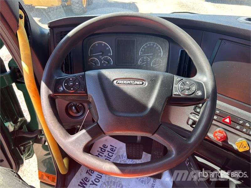 Freightliner Cascadia 126 Τράκτορες