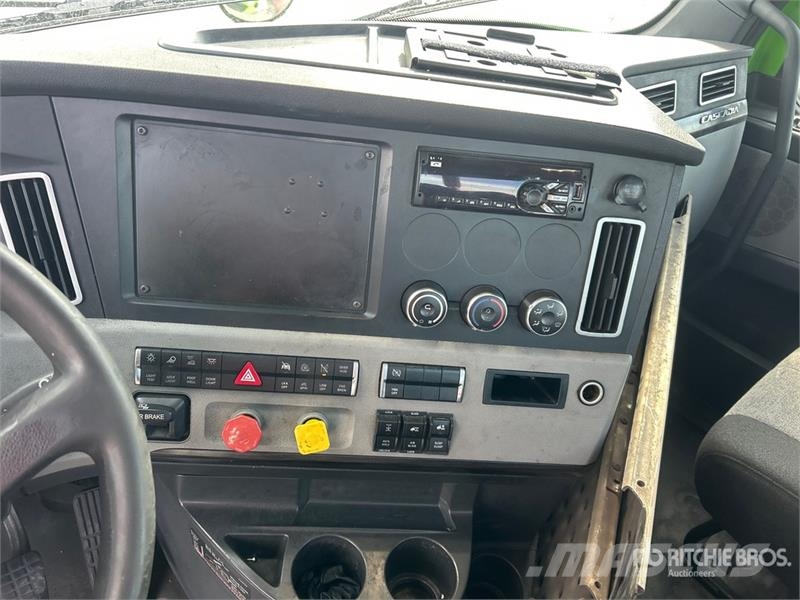 Freightliner Cascadia 116 Vilcēji