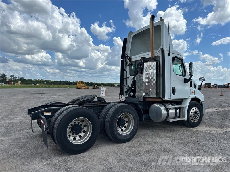 Freightliner Cascadia 113 Tractores (camiões)