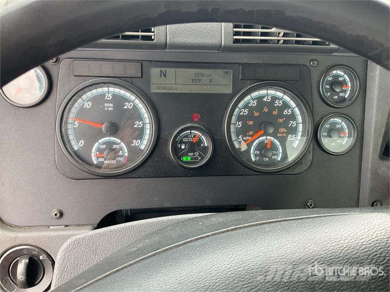 Freightliner Cascadia 113 Çekiciler