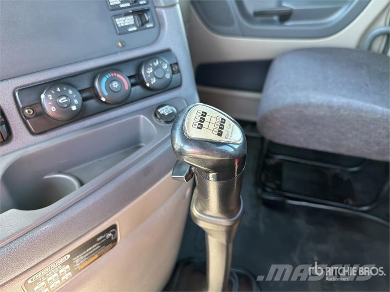 Freightliner Cascadia 125 Седельные тягачи