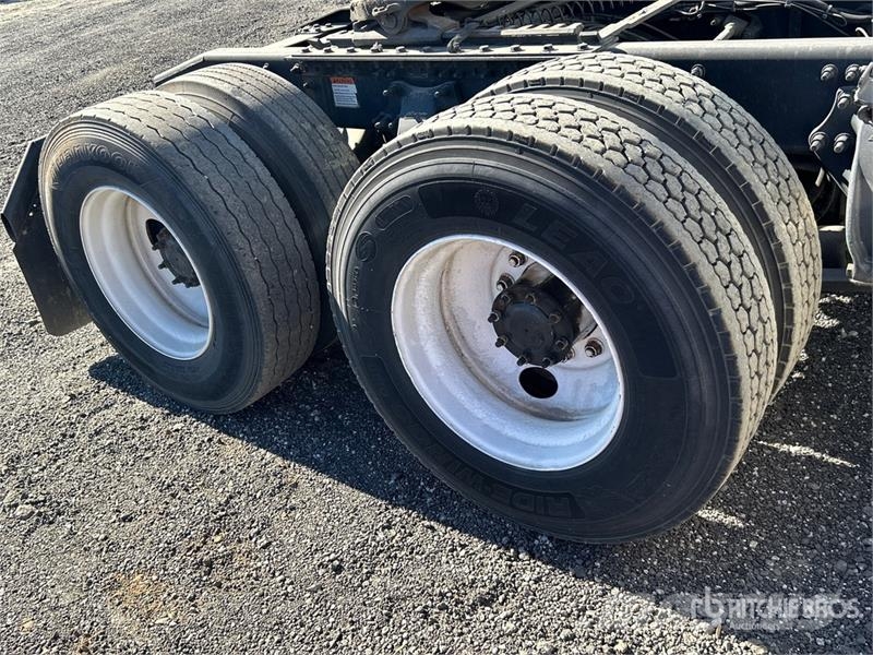 Freightliner Cascadia 113 Trekkers