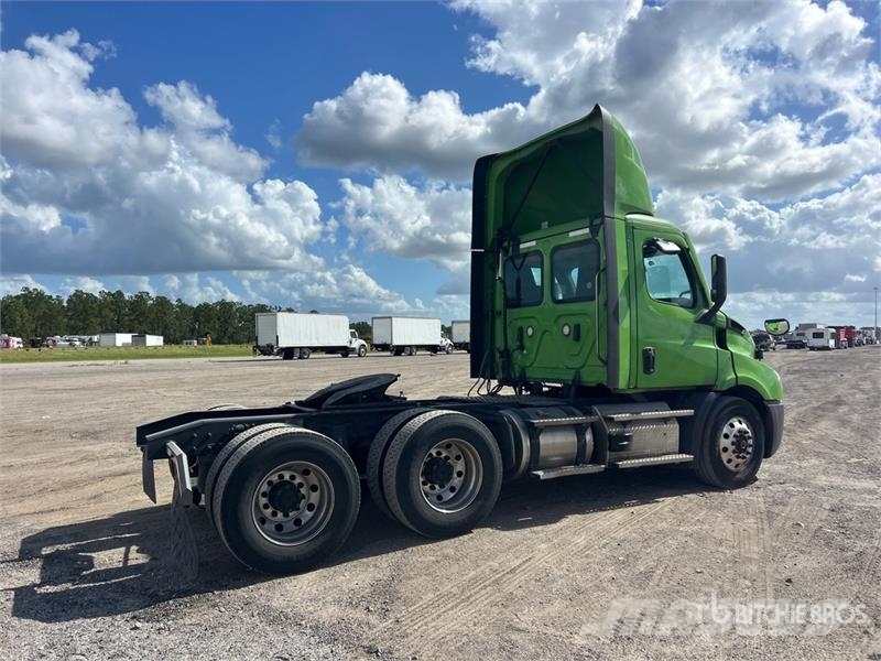 Freightliner Cascadia 116 Cavalos mecânicos