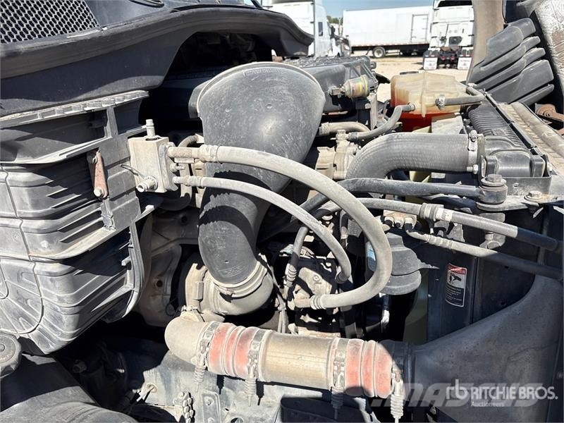 Freightliner Cascadia 113 Седельные тягачи