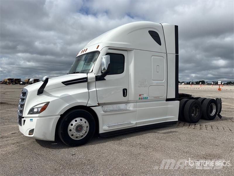 Freightliner Cascadia 126 Влекачи