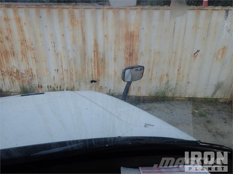 Freightliner Cascadia 125 6x4 T/A Sleeper Truck Tractor Vilcēji