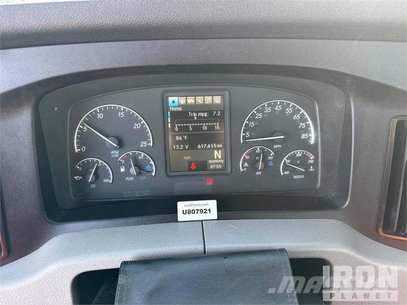 Freightliner Cascadia 126 Vlačilci