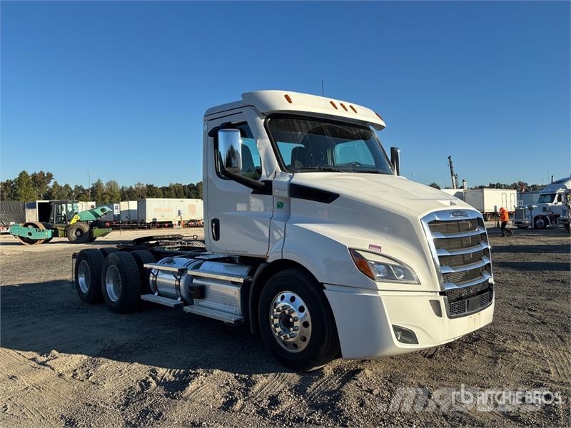 Freightliner Cascadia 116 Vilcēji