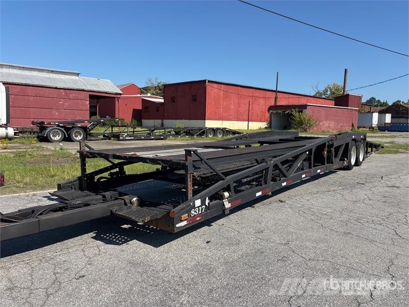 Freightliner Cascadia 113 4x2 Car Carrier Truck Trasportatore per veicoli