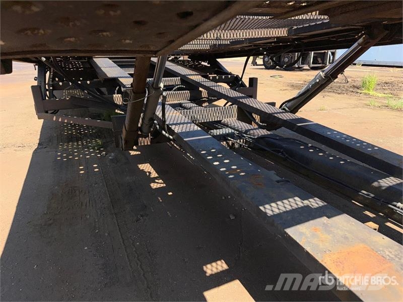 Freightliner Cascadia 113 6x4 Sleeper Car Carrier Truck Trasportatore per veicoli
