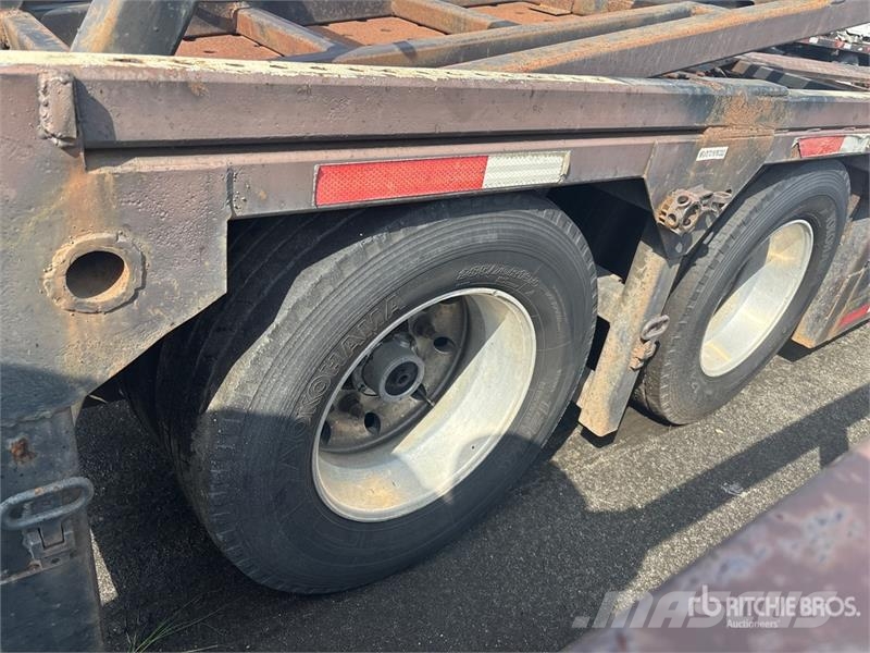 Freightliner Cascadia 113 Camiones portacoches