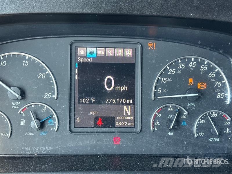 Freightliner Cascadia T/A Sleeper Truck Tractor 6x4 T/A Sleeper Tractor Units