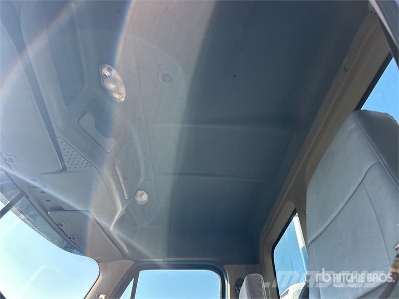 Freightliner Cascadia 113 Trekkers