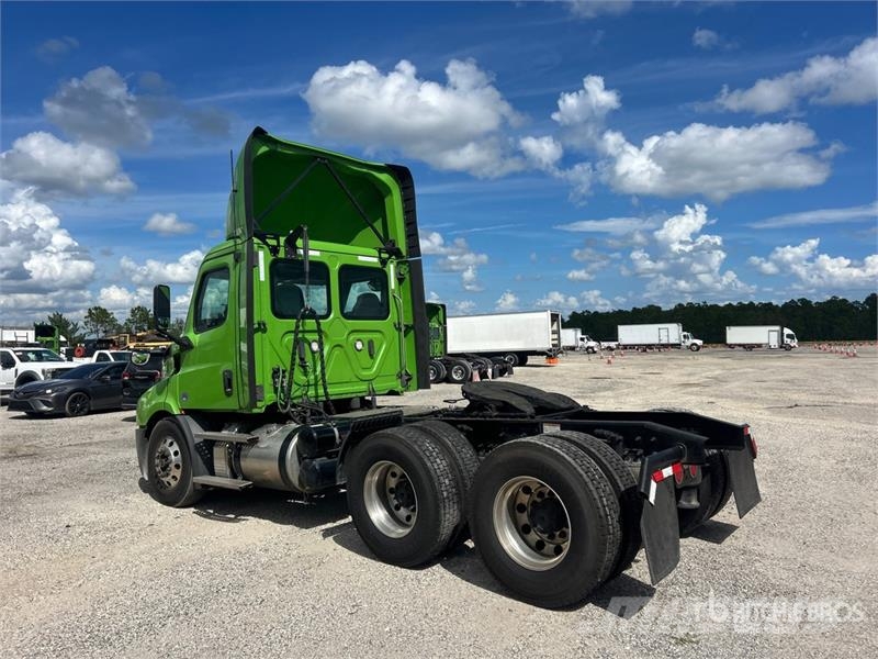 Freightliner Cascadia 116 Vlačilci