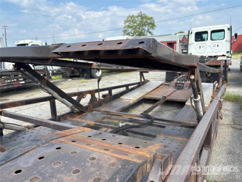 Freightliner Cascadia 113 Camiones portacoches