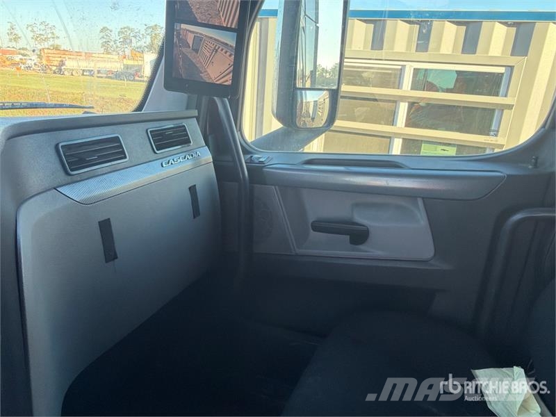 Freightliner Cascadia 126 Motrici e Trattori Stradali