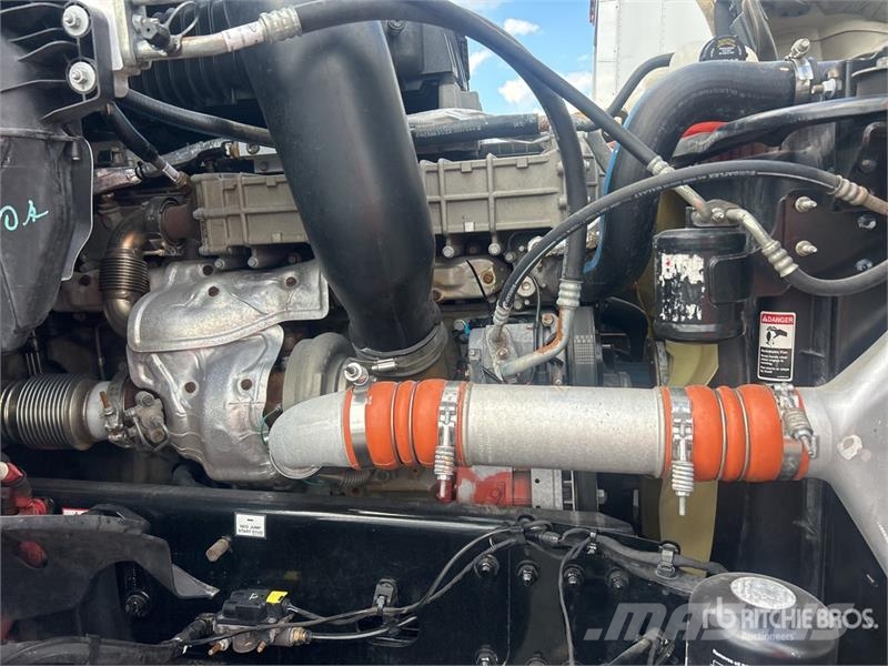 Freightliner Cascadia 126 Dragbilar