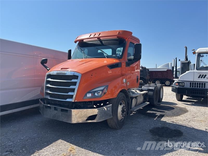 Freightliner Cascadia 116 Tractor Units