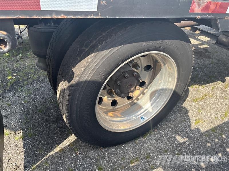 Freightliner Cascadia 113 Camiones portacoches