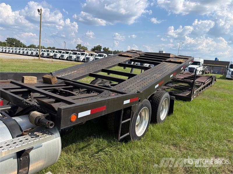 Freightliner Cascadia 113 6x4 Sleeper Car Carrier Truck مركبات النقل