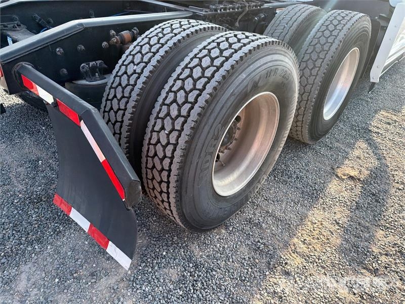 Freightliner Cascadia 126 Tegljači